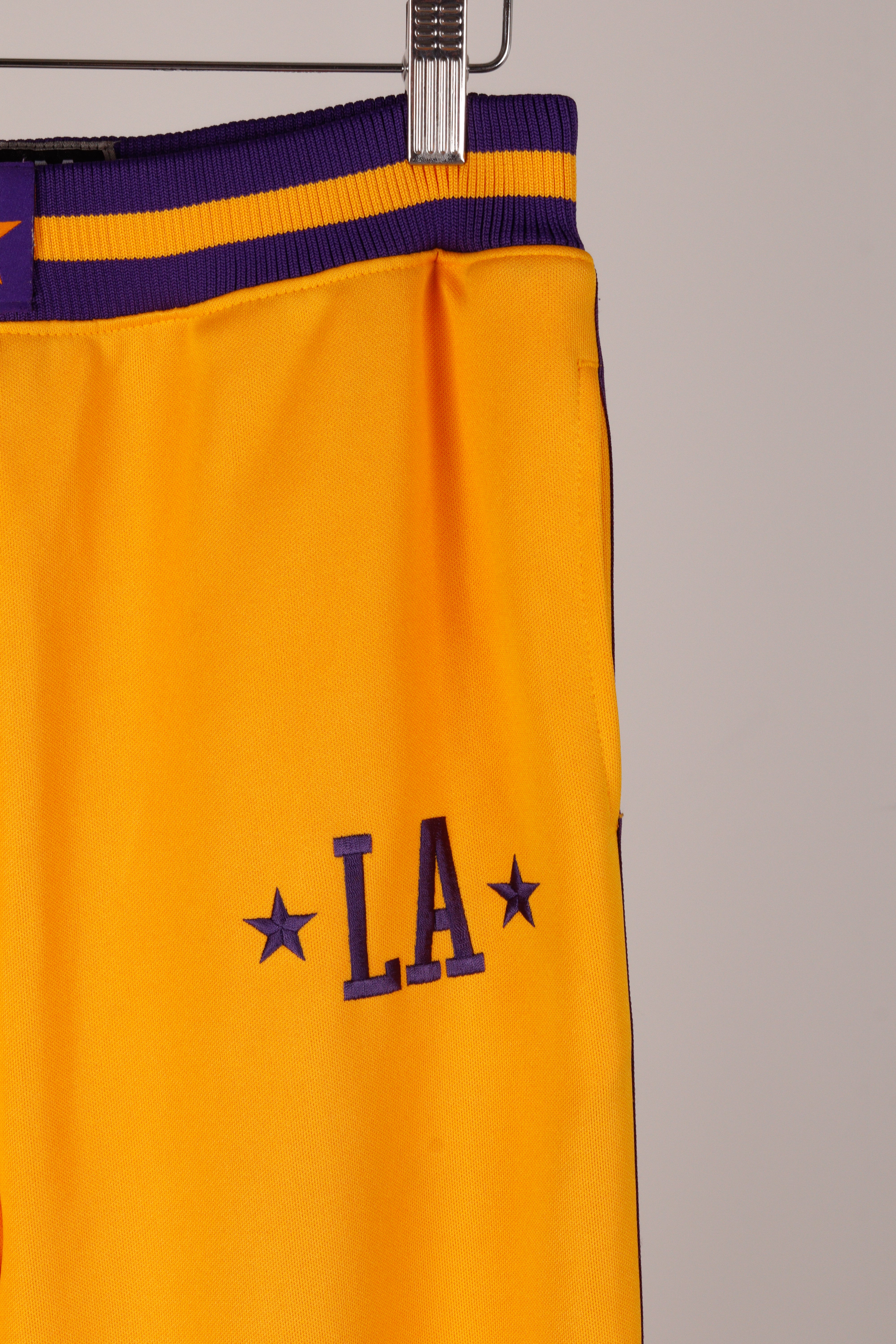 Nike lakers warm up pants outlet