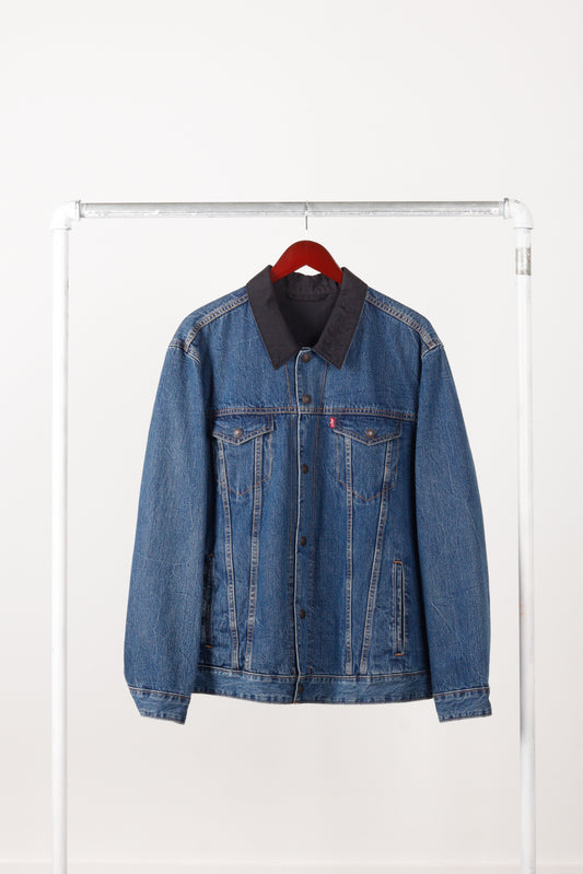 Nike Air Jordan x Levi's FW17 'Reversible Trucker' Denim Jacket Indigo (2017)