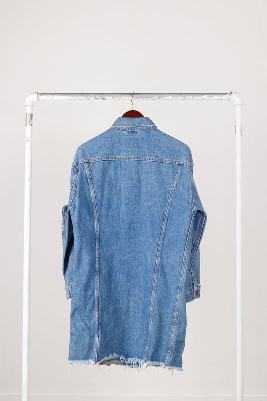 Levi's SS19 'Extra Long' Denim Trucker Jacket Light Wash (2019)
