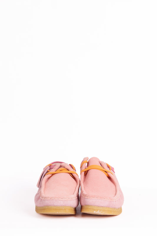 Clarks x Levi's Wallabee 'Vintage Clothing Pink' (2021)