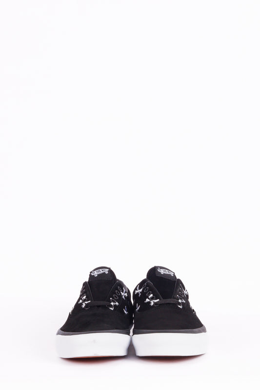 Vans x WTAPS Authentic 'Black Crossbones' (2016)
