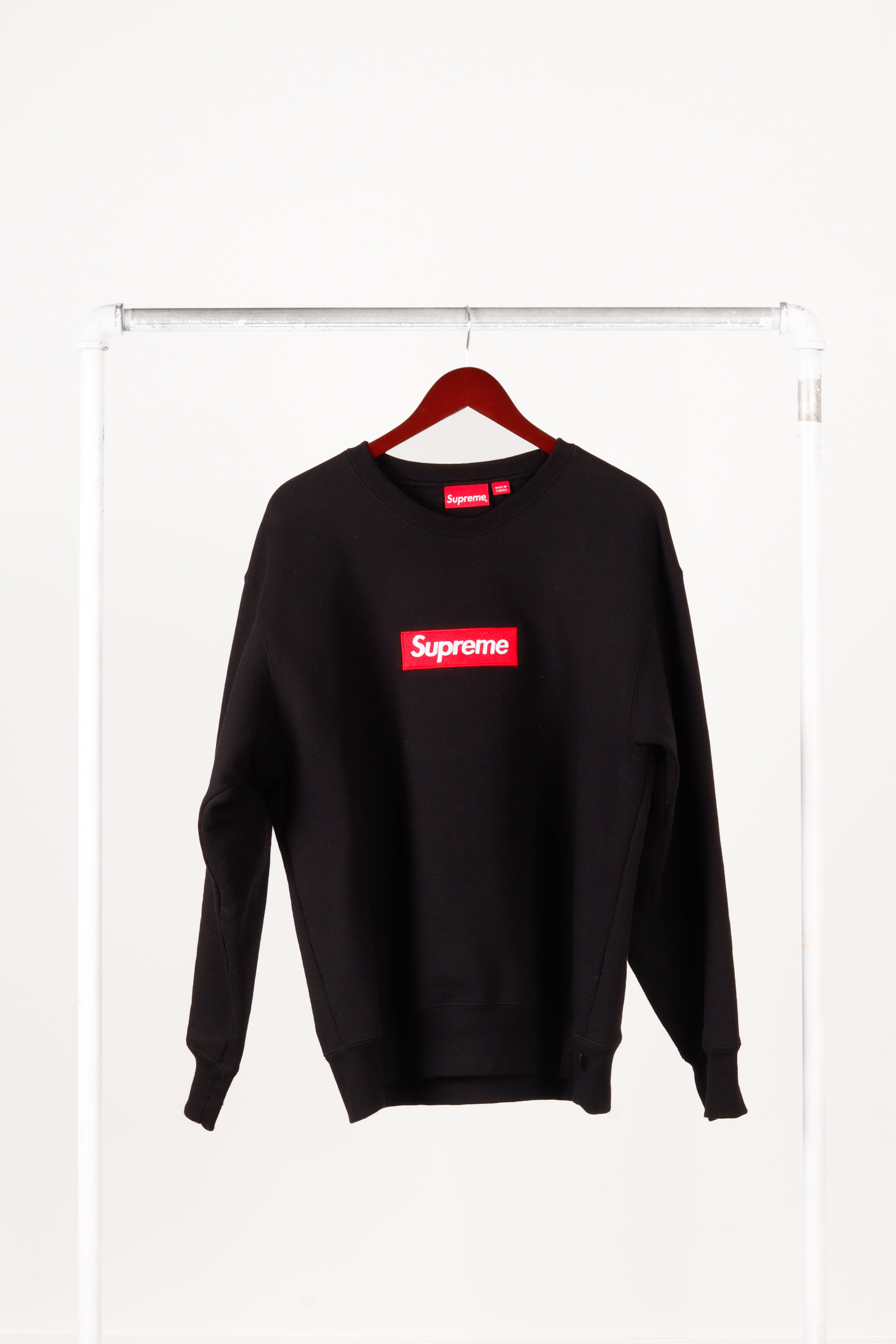 Supreme FW22 Box Logo Crewneck Black 2022 thepopup