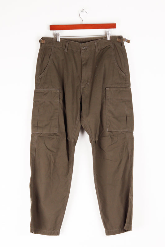 Vintage 2000's Alpha Industries 'Ripstop Military Cargo' Pants Olive